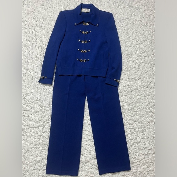 ST. JOHN COLLECTION KNIT JACKET AND PANTS SET, OFFICE SIREN, GOLD BUCKLE SIZE 2 - Picture 1 of 11